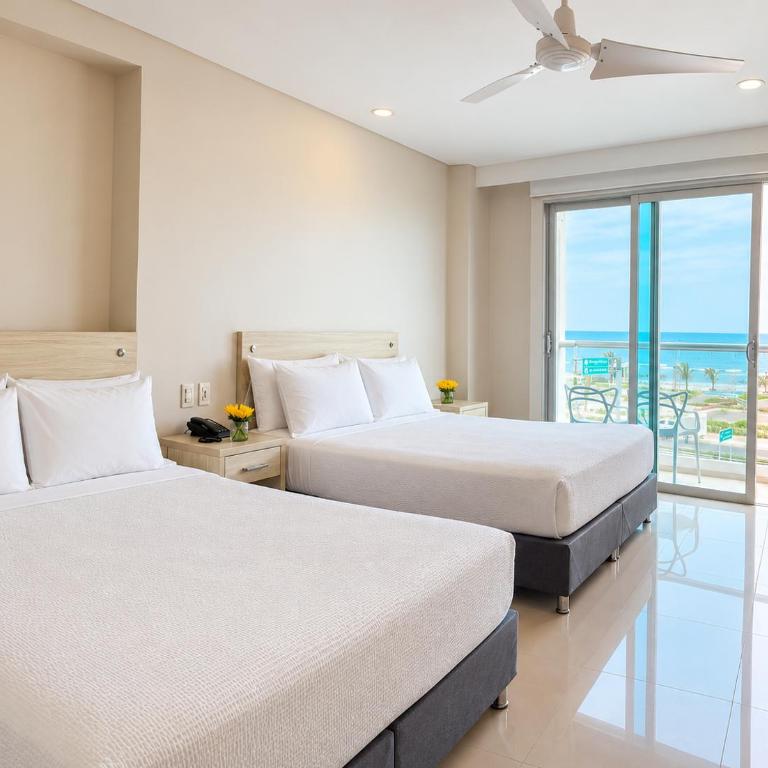 Hotel Summer Frente Al Mar - Family Room with Balcony - 1