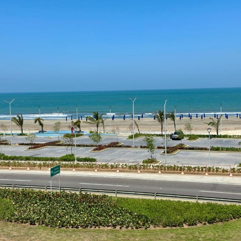 Hotel Summer Frente Al Mar - Family Room with Balcony - 5