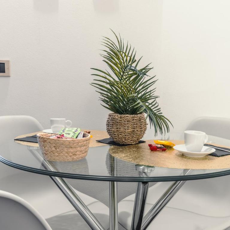 Gabriels Colosseum Luxury Apartment - Appartamento Standard con 2 Camere da Letto - 74