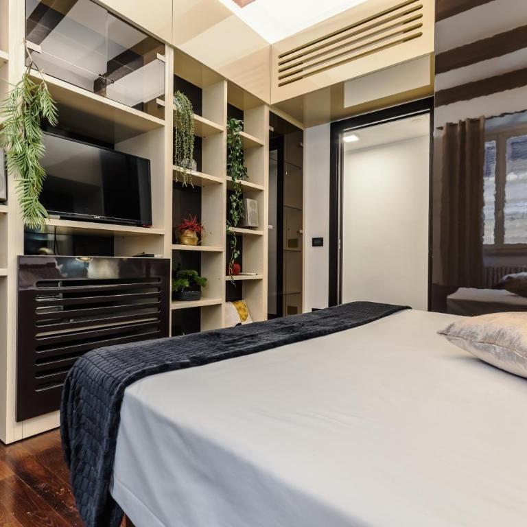 Gabriels Colosseum Luxury Apartment - Appartamento Standard con 2 Camere da Letto - 54