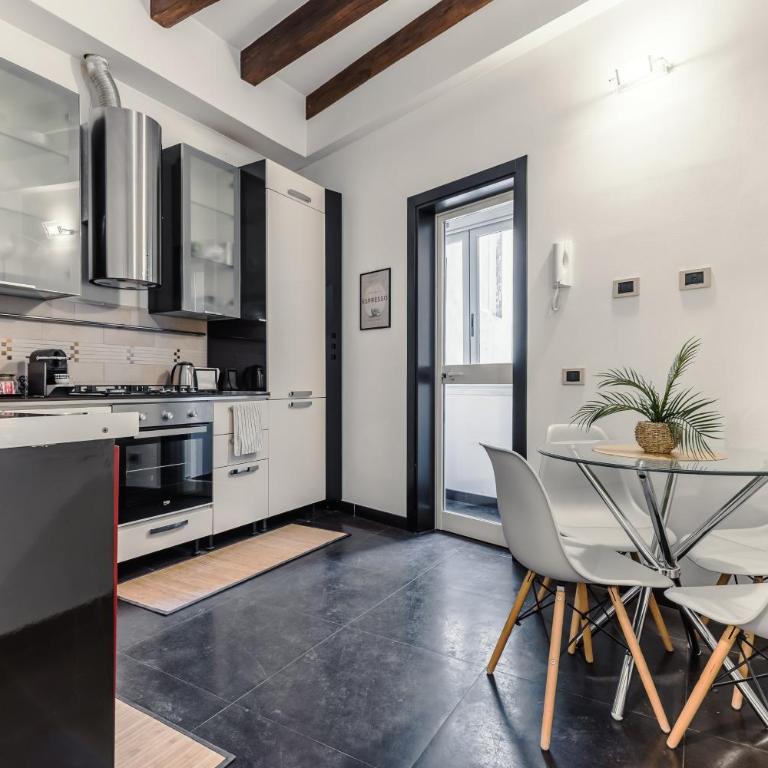 Gabriels Colosseum Luxury Apartment - Appartamento Standard con 2 Camere da Letto - 63