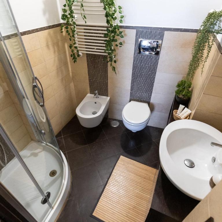 Gabriels Colosseum Luxury Apartment - Appartamento Standard con 2 Camere da Letto - 97