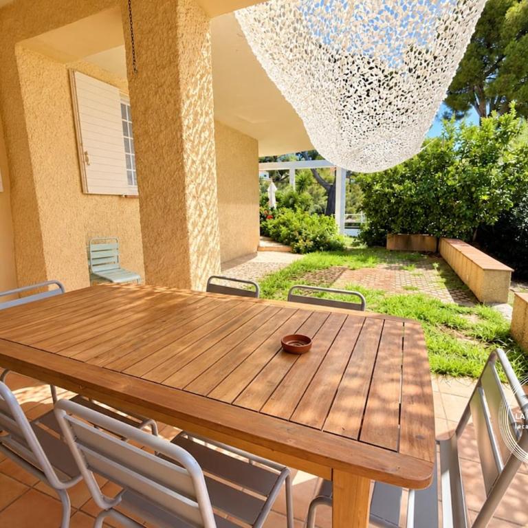 Villa Urata - Piscine - Proche de la mer - Villa avec Piscine Privée - 35