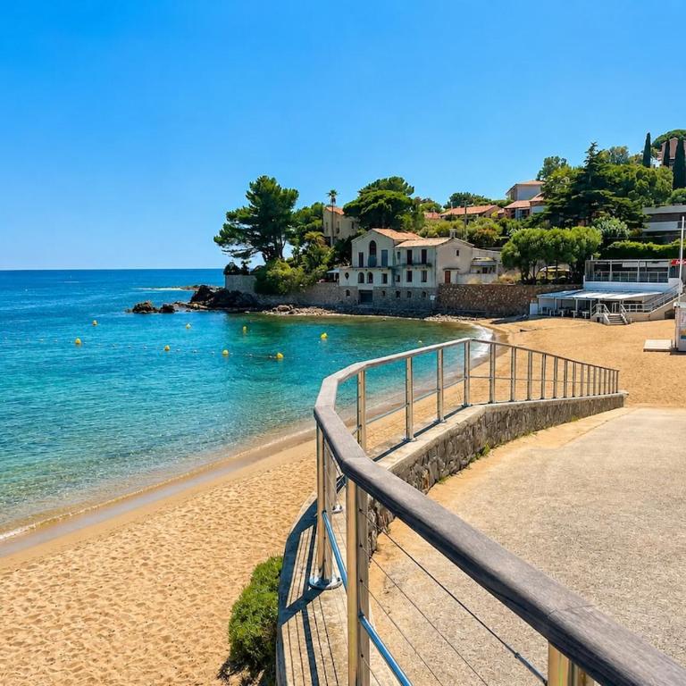 Villa Urata - Piscine - Proche de la mer - Villa avec Piscine Privée - 44