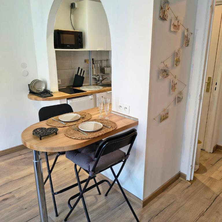 Studio Centre Historique gare 500m - Apartamento Superior de 1 dormitorio con balcón - 4