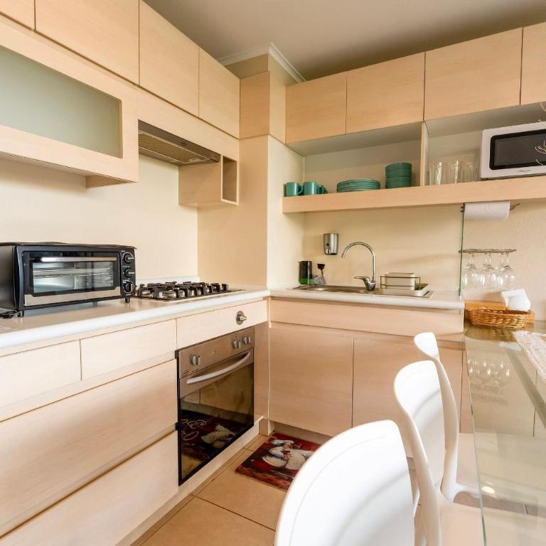 Laguna navegable y piscinas · 2D con terraza - Apartamento de 2 dormitorios - 18