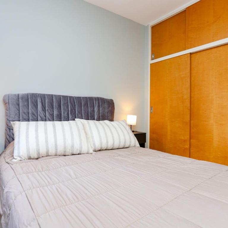 Departamento centrico calle Urquiza - Apartamento de 2 dormitorios - 13