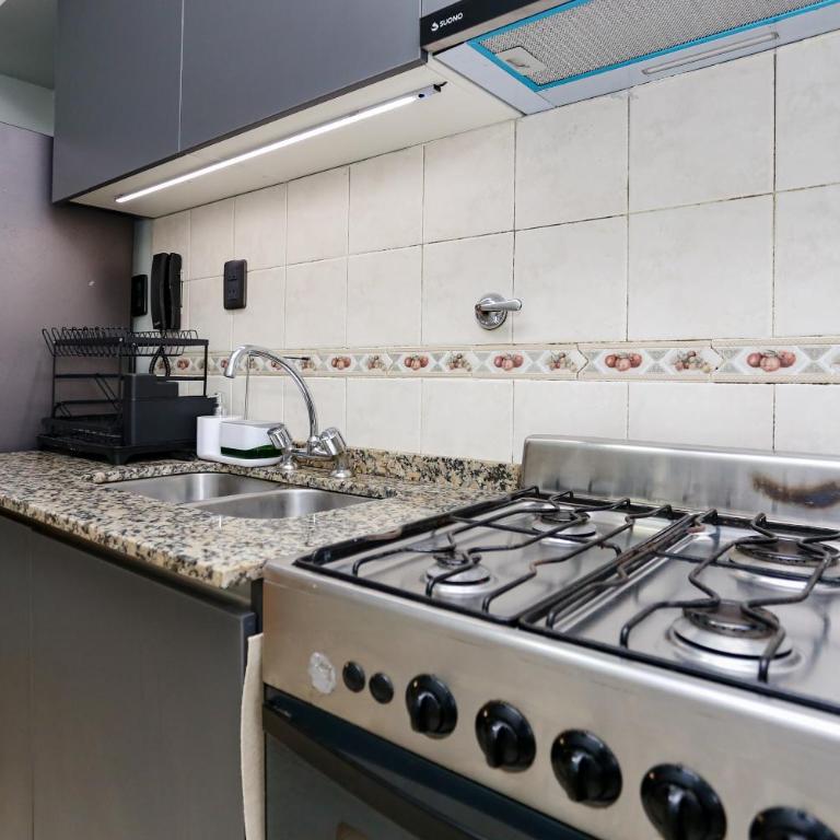 Departamento centrico calle Urquiza - Apartamento de 2 dormitorios - 10