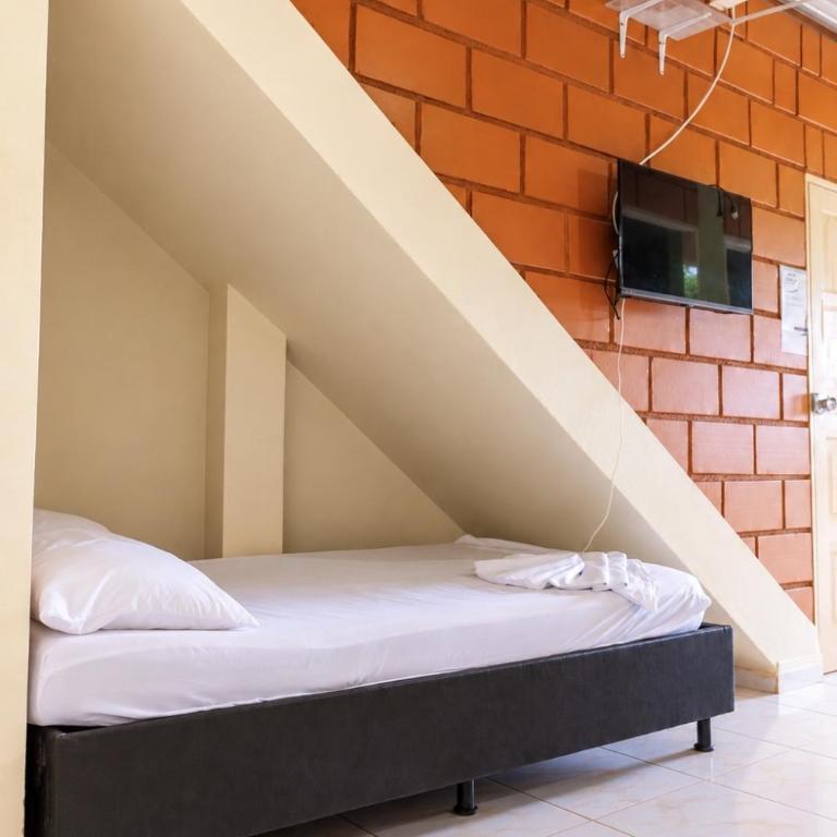 Mi pueblo natal Aptos y habitaciones - Apartamento con balcón - 20