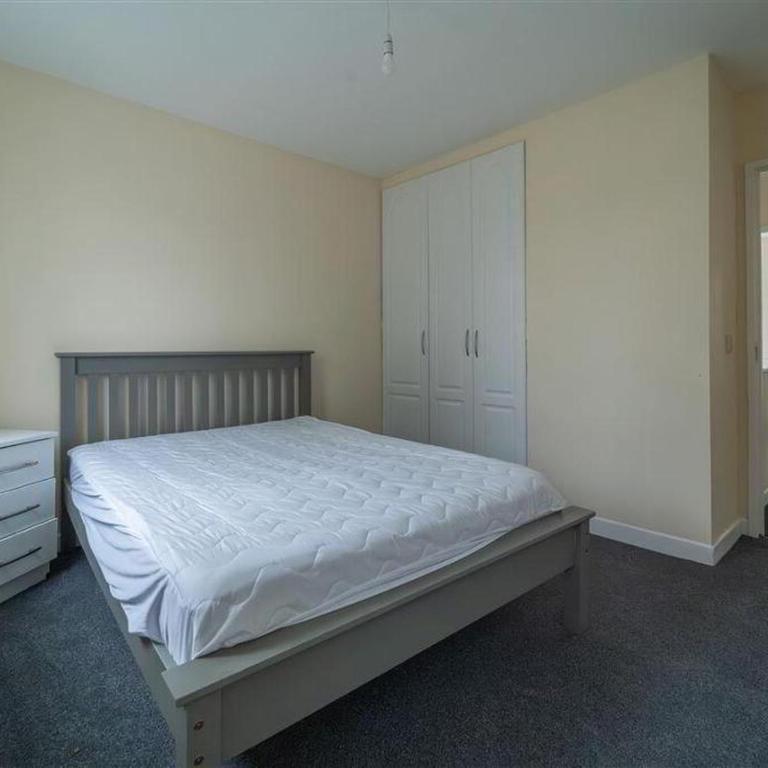 Hébergement à Paris avec parking et à proximité de nombreux sites touristiques - Apartment mit 1 Schlafzimmer - 4
