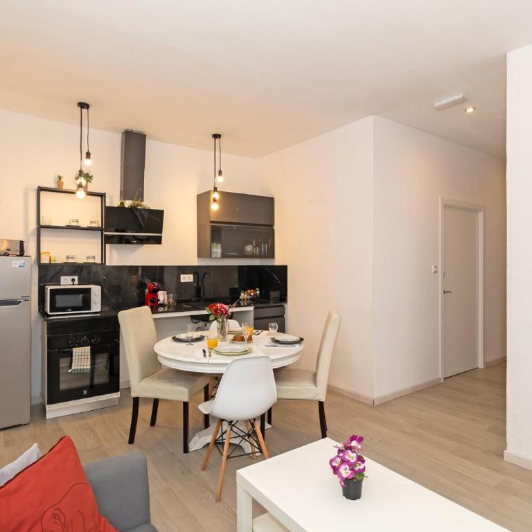 Apartamento 2 Hab Adaptado con AC junto al Hospital Arnau - Appartement 2 Chambres - 11