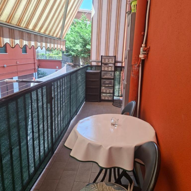 Appartamento Natalia Verona - Camera Matrimoniale Deluxe con Balcone - 6