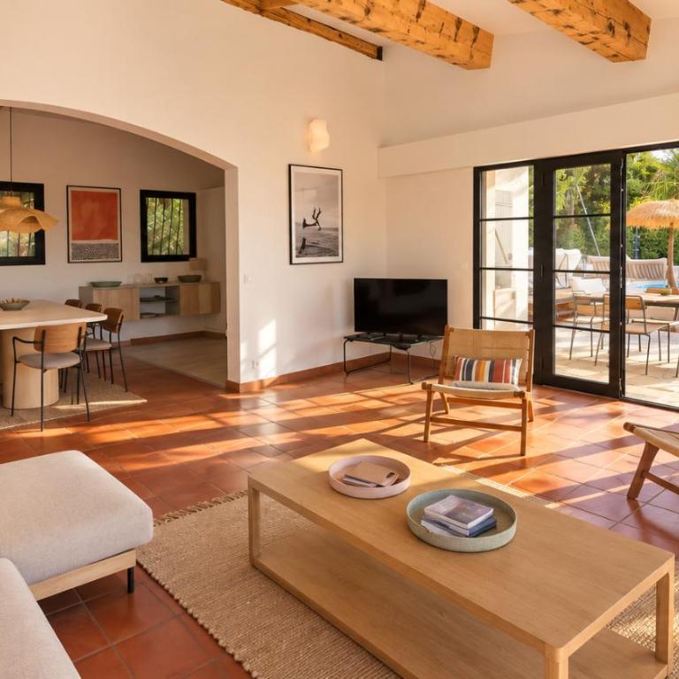 Villa avec piscine et vue mer à Cavalaire-sur-Mer - Villa - 9