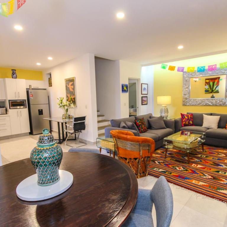 Charming casita in San Antonio - Vacation Home - 4