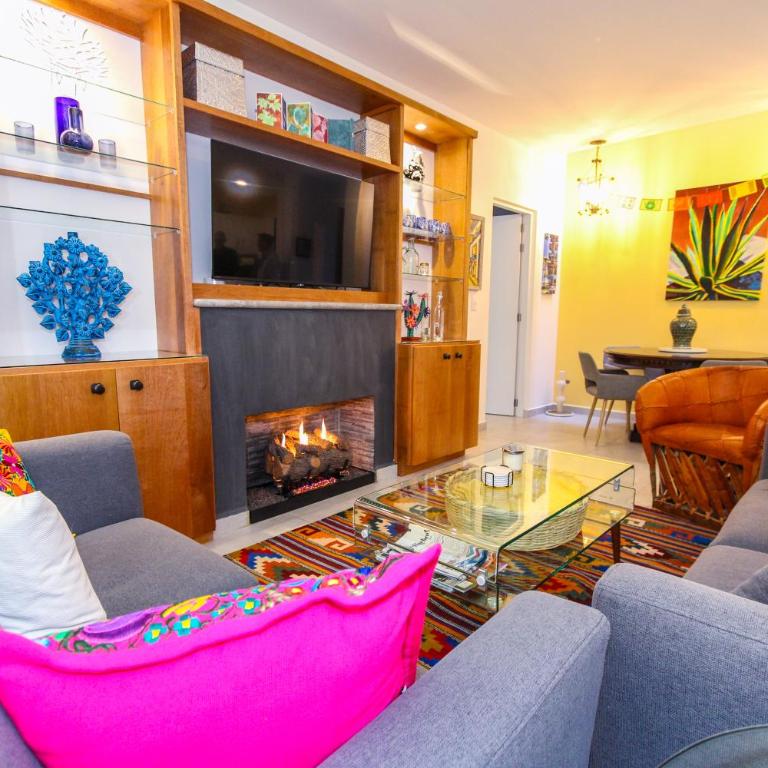Charming casita in San Antonio - Vacation Home - 38