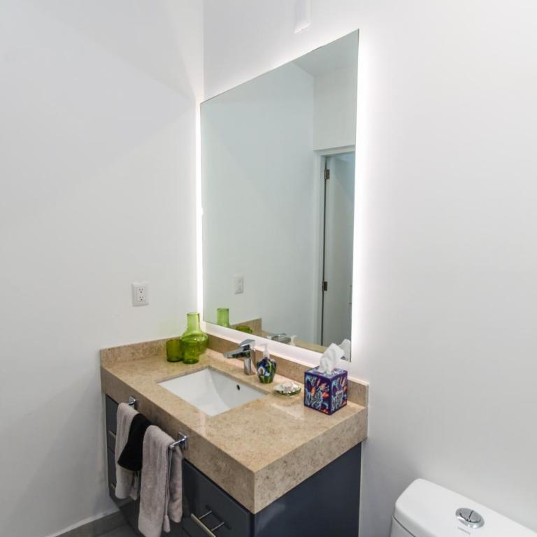 Charming casita in San Antonio - Vacation Home - 31