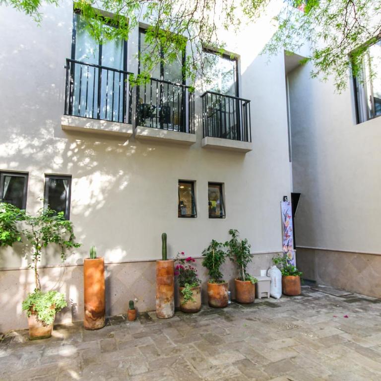 Charming casita in San Antonio - Vacation Home - 34