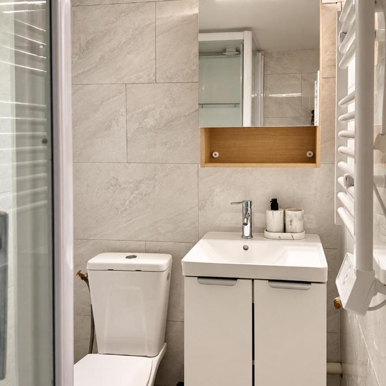 Studio pour 2 avec coin nuit & cinéma - Appartement 1 Chambre - 5