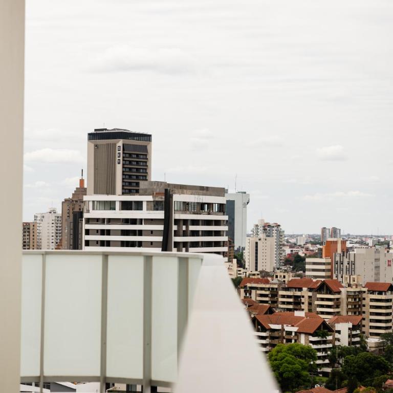 Luxury at Uptown Drei Prime Location - One-Bedroom Apartment - 5
