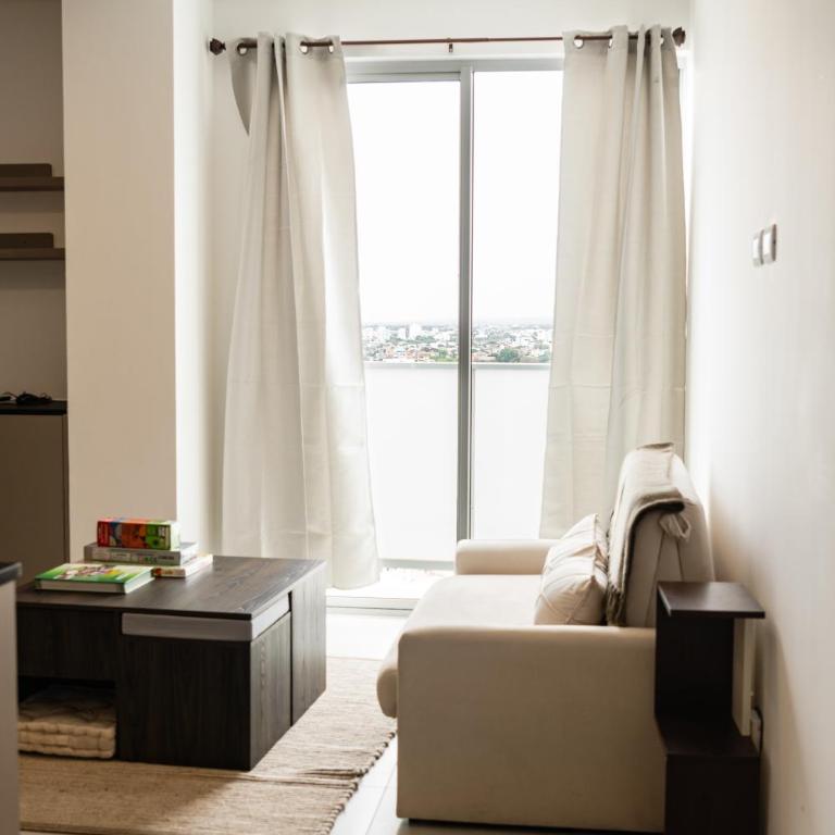 Luxury at Uptown Drei Prime Location - One-Bedroom Apartment - 13