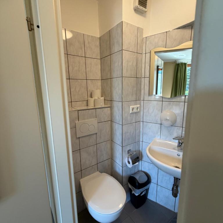 Italo Steirer - Rooms & Restaurant - Einzelzimmer mit eigenem Bad - 4
