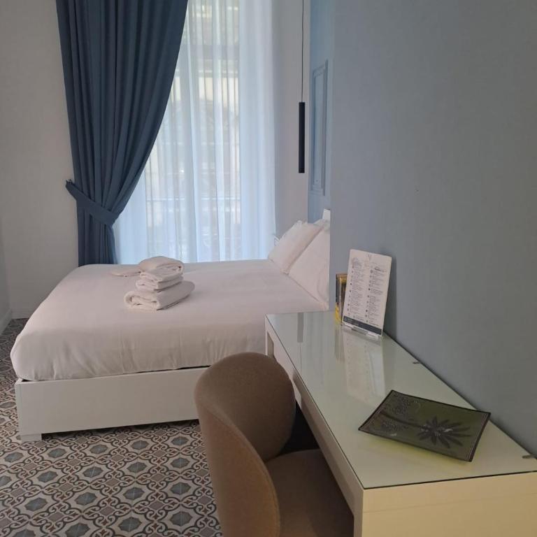 Mezzocannone Vibes - Chambre Double avec Balcon - 10