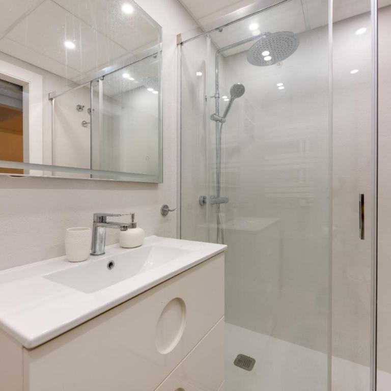 Alma Azul Penthouse with a Sea View - Apartamento de 2 dormitorios - 68