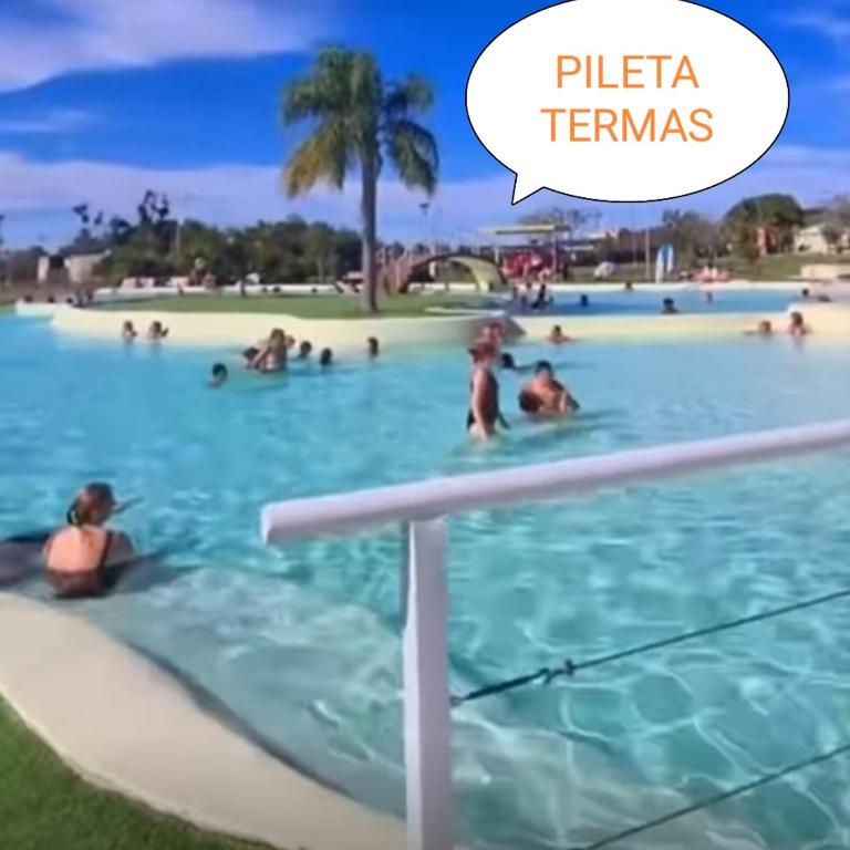 " Termas Dptos " - Frente al Complejo Termal - Casa - 21