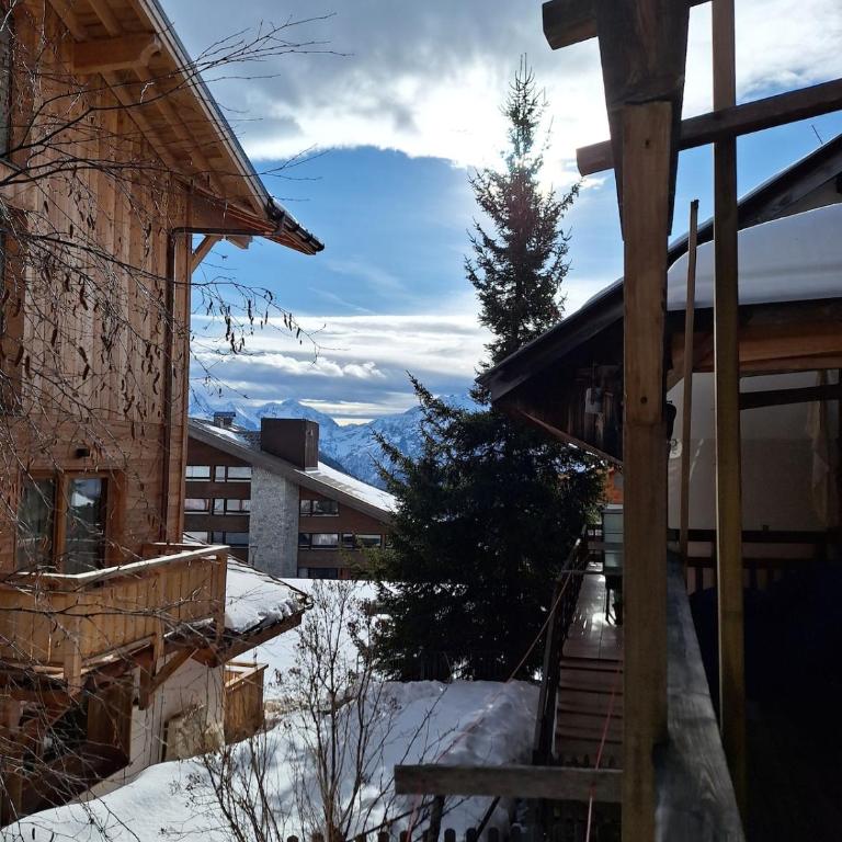 Cosy Alpine Retreat for Families and Groups in Huez - Chalet mit 3 Schlafzimmern - 10