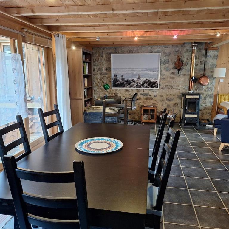 Cosy Alpine Retreat for Families and Groups in Huez - Chalet mit 3 Schlafzimmern - 30