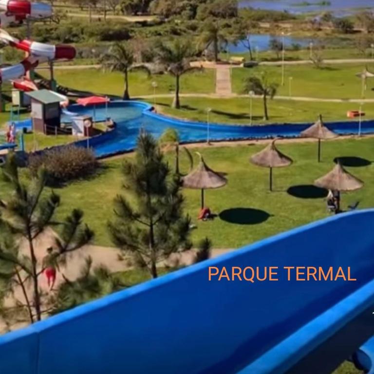 " Termas Dptos " - Frente al Complejo Termal - Casa - 26