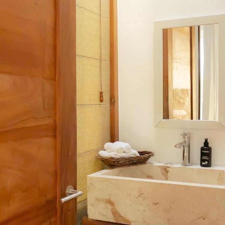 DK Luxury Ocean Front Villa - Adults Only - Chambre Double - Vue sur Jardin - 1