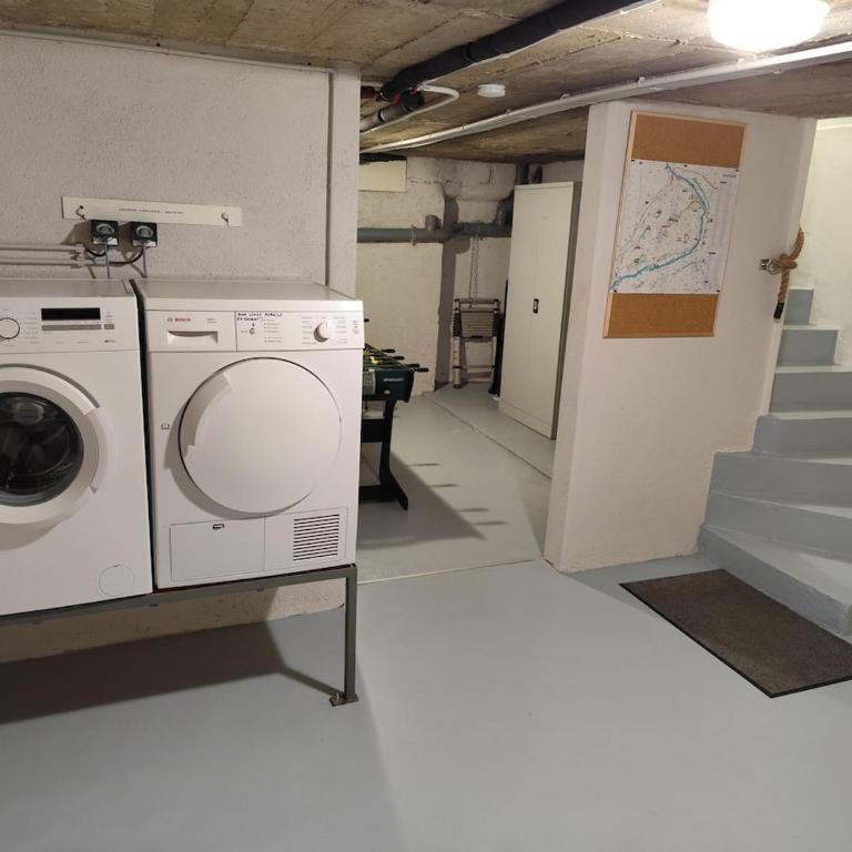 Proche gare et centre-ville de Poitiers Emplacement idéal - Maison 2 Chambres - 35