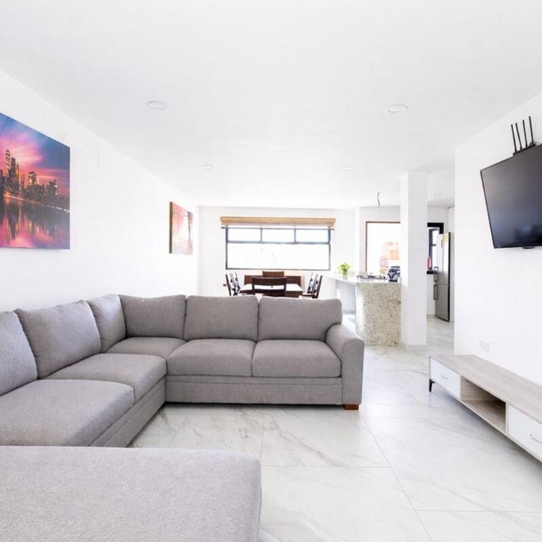 Centro Expositor, 6 huespedes, wifi - Apartamento de 2 dormitorios - 1