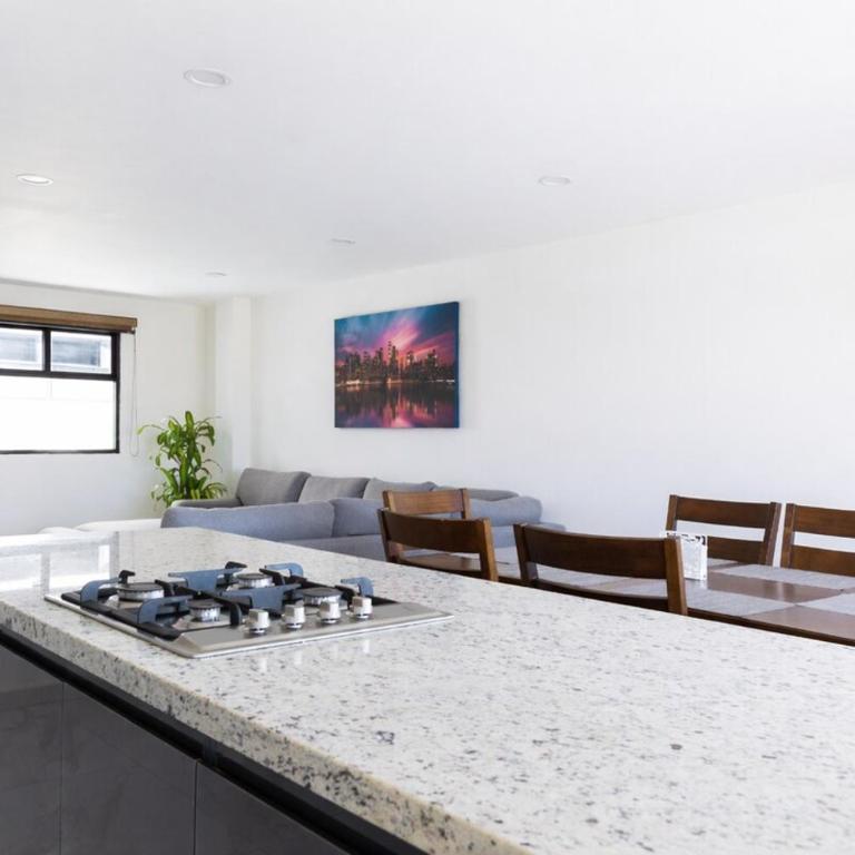 Centro Expositor, 6 huespedes, wifi - Apartamento de 2 dormitorios - 13