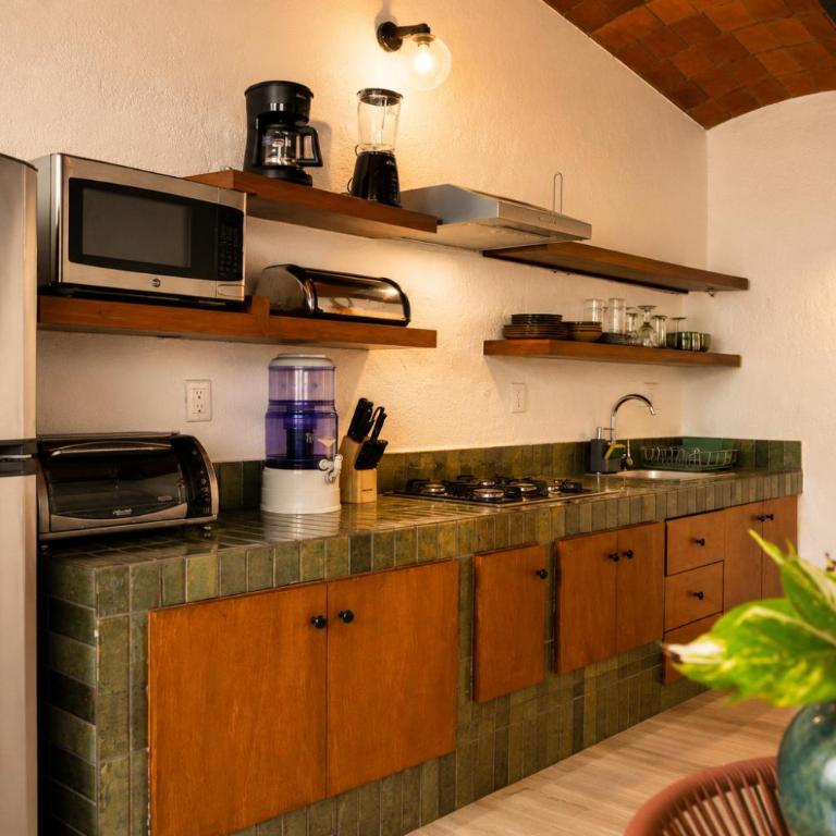 Tropical Home Villa in Bucerias - Deluxe Double Studio - 12