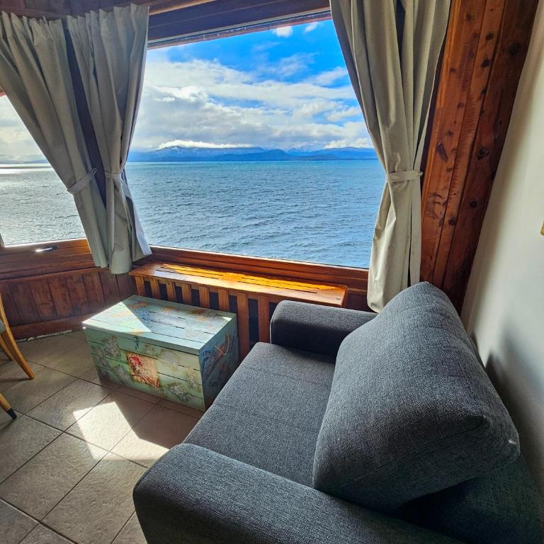 Departamentos "Los Ciervos" Increible Vista Al Lago En Bariloche - Apartamento con vistas al lago - 9