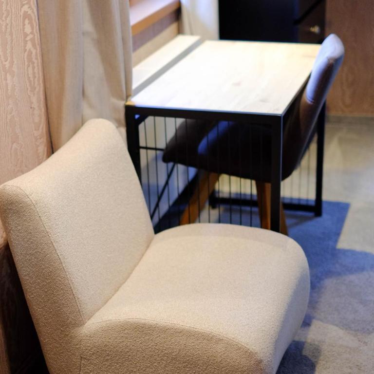Two Brothers Inn - Doppelzimmer mit Bergblick - 8