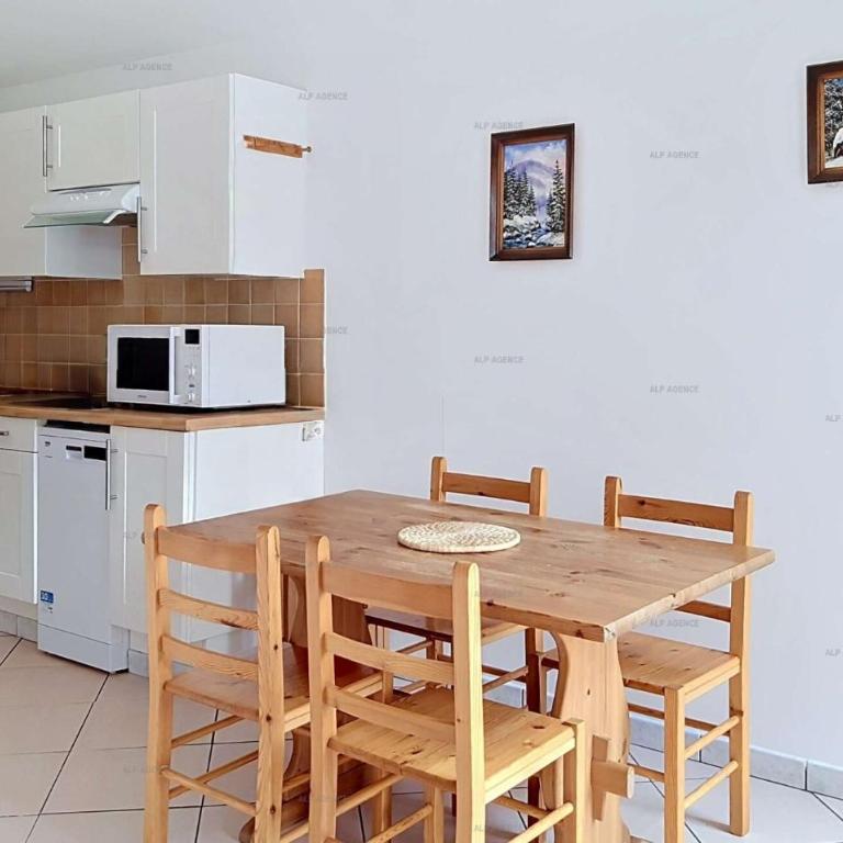 Résidence Le Pelvoux - Studio cabine 4/5 pers - LE PELVOUX - 112PE - PLAGNE CENTRE MAE-8864 - Apartment - 3