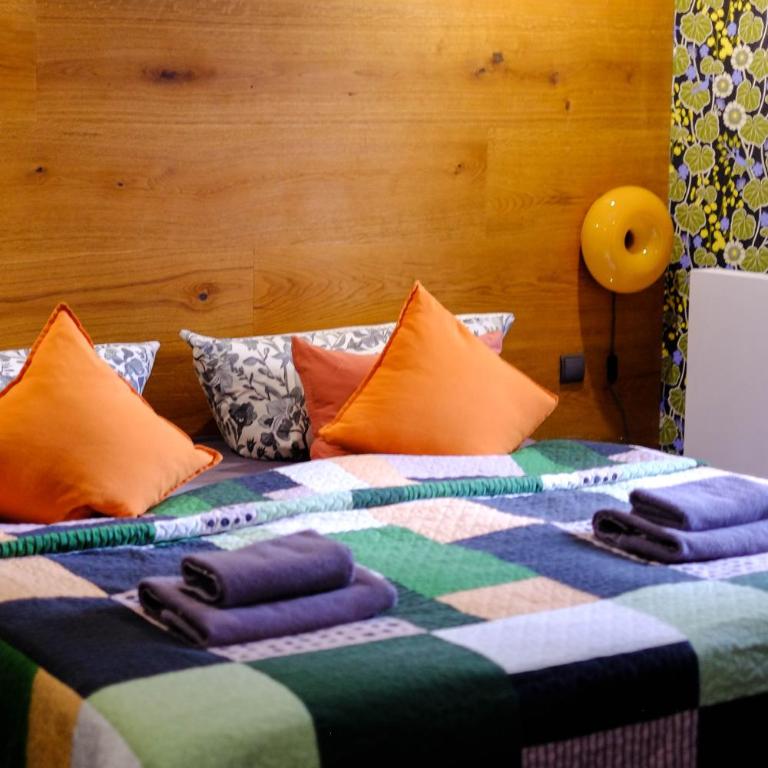 Two Brothers Inn - Doppelzimmer mit Bergblick - 10