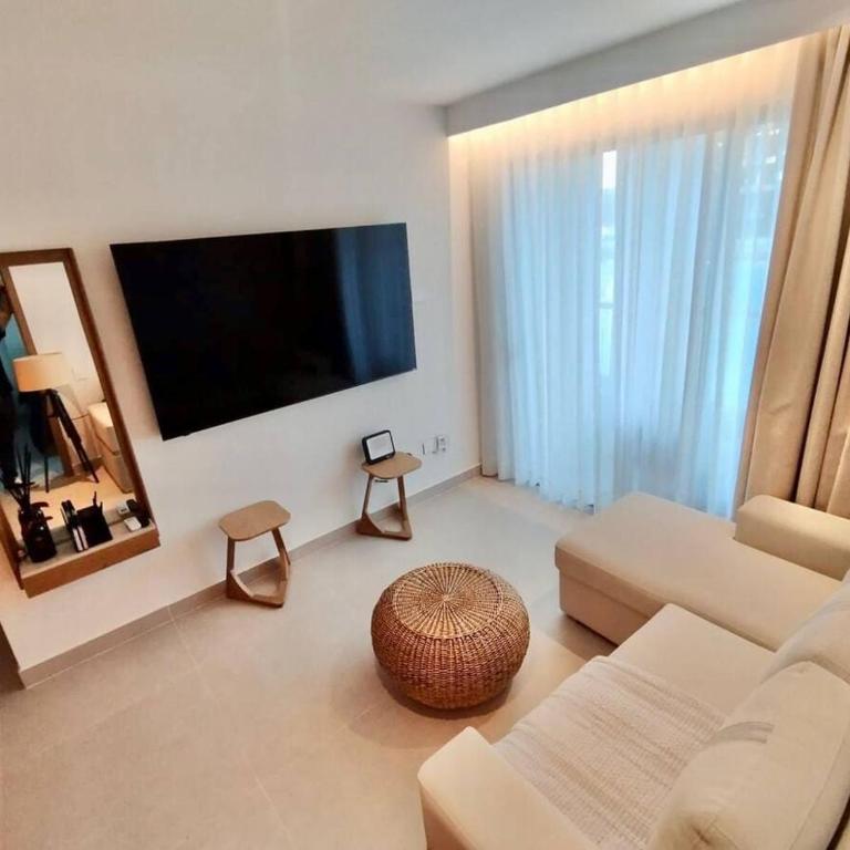 3BR Tropical Retreat Lagoon Views Private Balcony - Apartamento de 3 dormitorios - 93