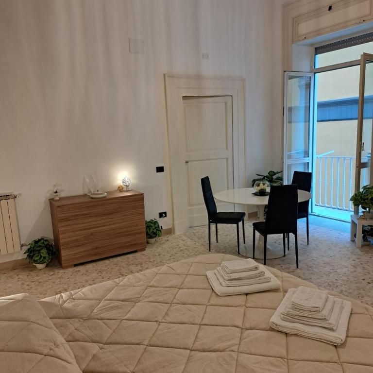 Napoli Museo Suite - Appartamento Deluxe con 3 Camere da Letto - 23