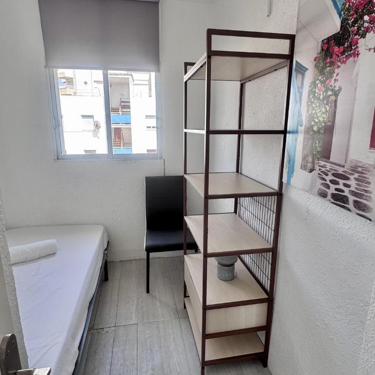 APARTBEACH CAPRI FRONT BEACH CLIMA y WIFI - Apartment - 9