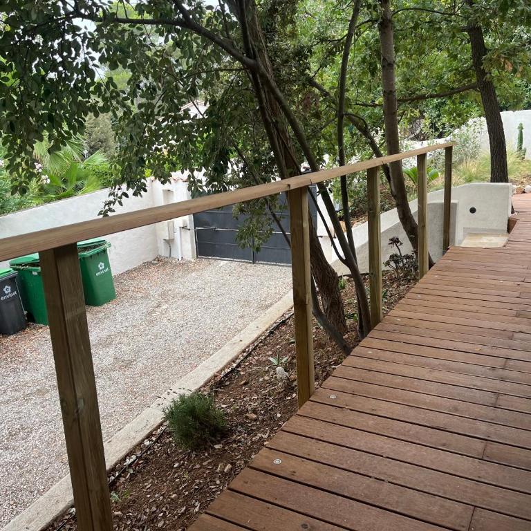 Studio avec double terrasse Roquefort les Pins - Studio - 2