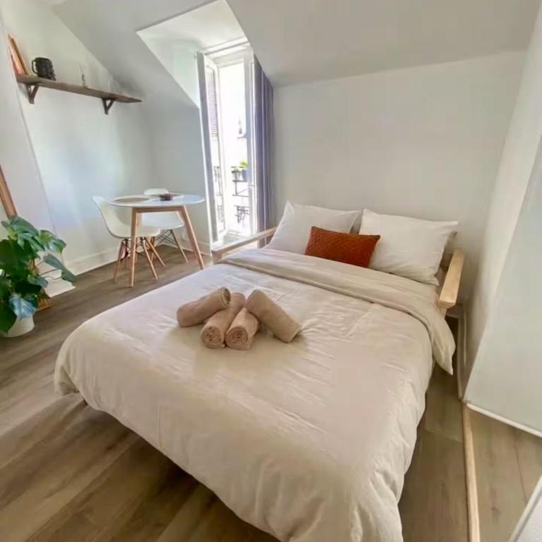 T2 climatisé en hyper-centre - 5 min Cité Gastro - One-Bedroom Apartment - 2
