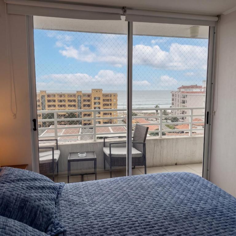 Depto con Vista al Mar, Piscina y Parking - Apartamento de 2 dormitorios - 11