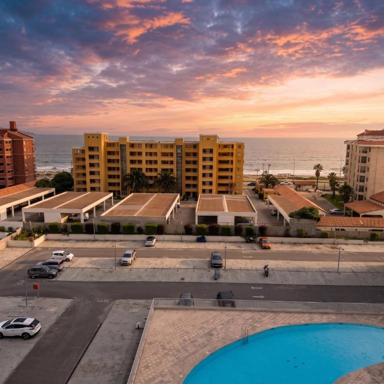 Depto con Vista al Mar, Piscina y Parking - Apartamento de 2 dormitorios - 17
