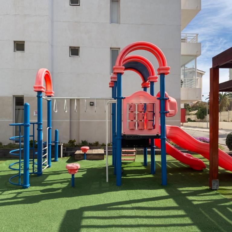 Depto con Vista al Mar, Piscina y Parking - Apartamento de 2 dormitorios - 18