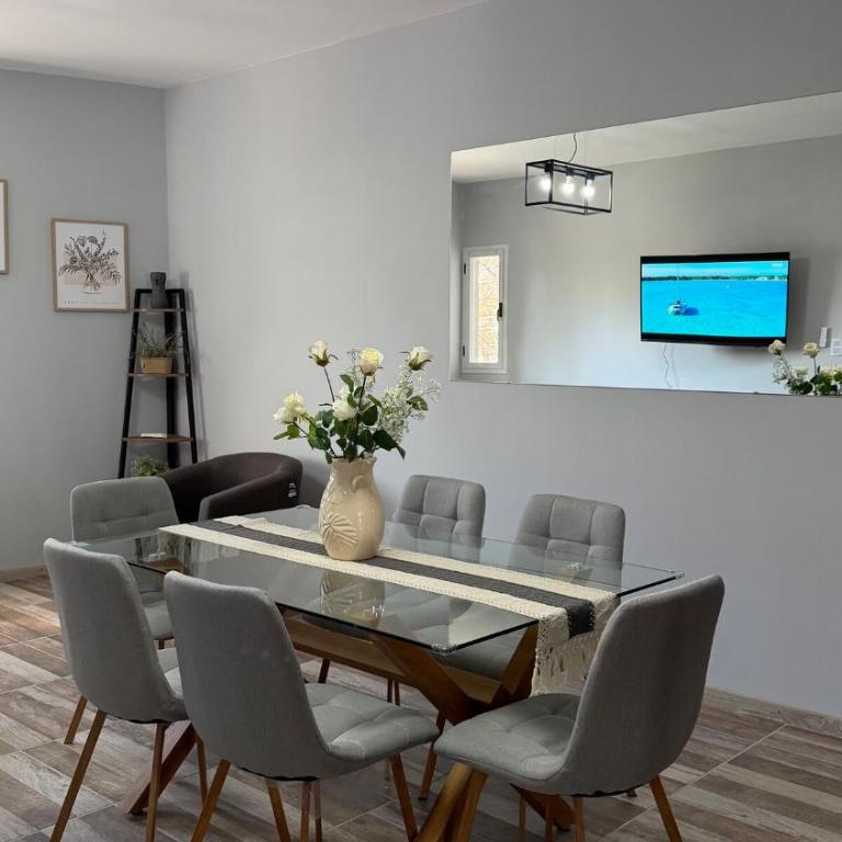 Departamento moderno y luminoso, 2 dormitorios - Apartamento de 2 dormitorios - 1