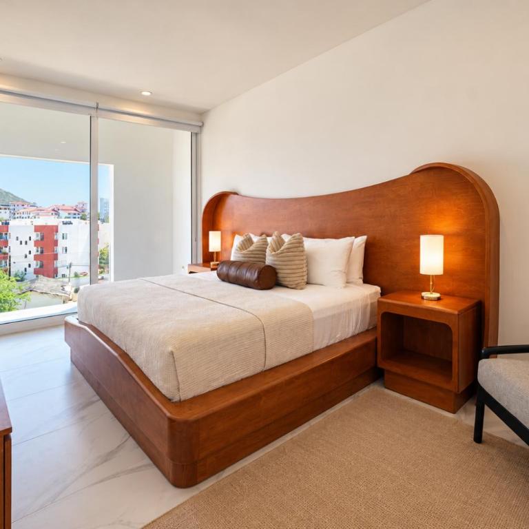Villa Eureka - 3BR, Hot Tub, 2 Blocks from Beach - Apartamento de 3 dormitorios y vistas al mar - 32
